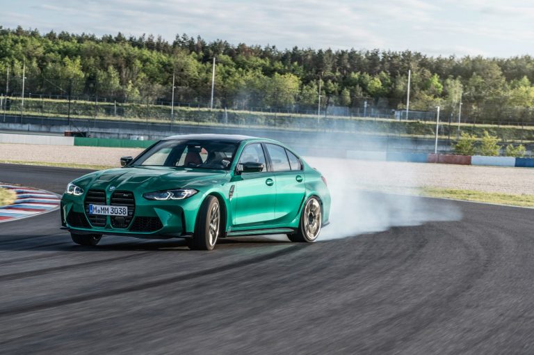 Bmw M3 berlina e Bmw M4 Coupé 2021: immagini ufficiali