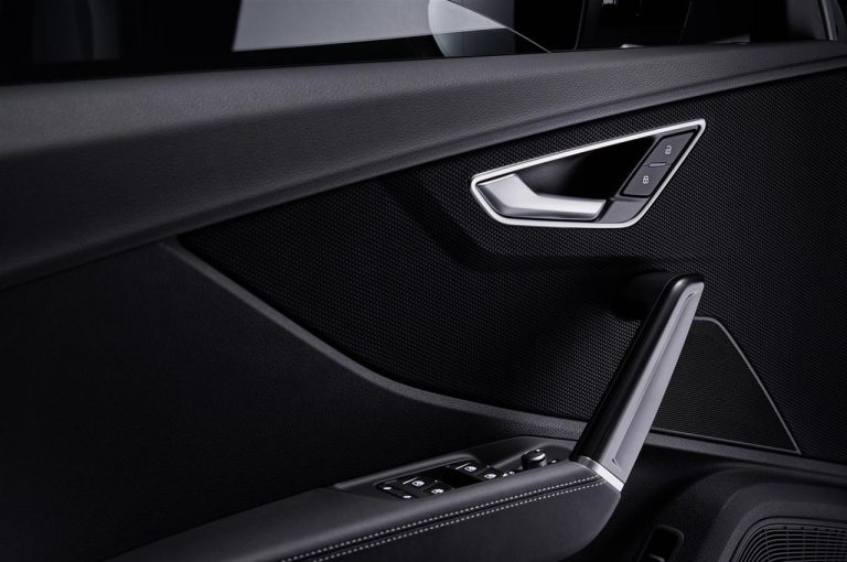 Audi Q2 2021: immagini ufficiali