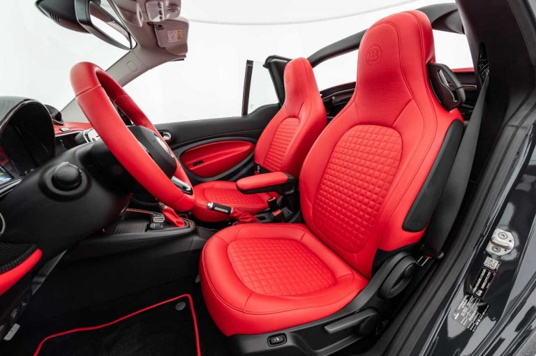 Smart Fortwo Brabus Ultimate E: immagini ufficiali