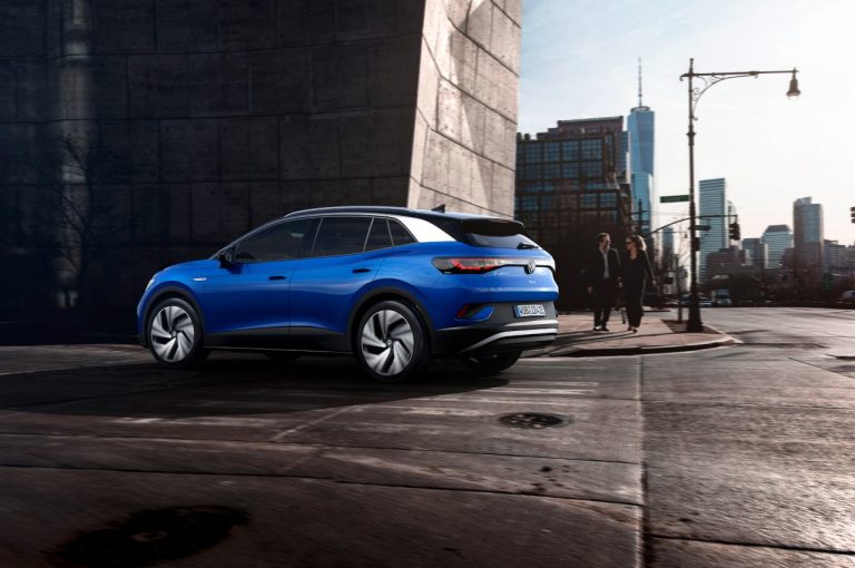Volkswagen ID.4: immagini ufficiali