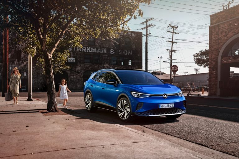Volkswagen ID.4: immagini ufficiali