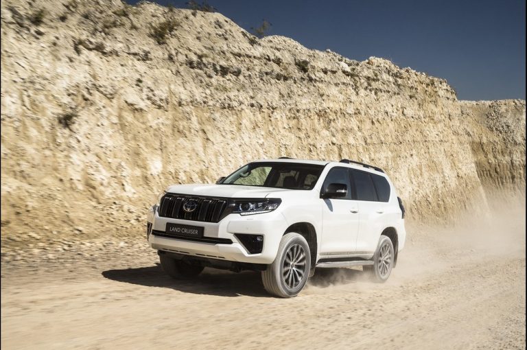 Toyota Land Cruiser 2021: immagini ufficiali