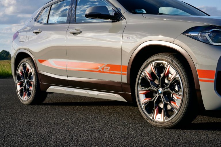 Bmw X2 M Mesh Edition 2021: immagini ufficiali