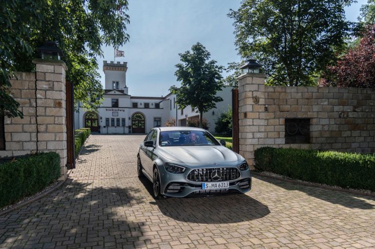 Mercedes-Amg E53 4Matic+ ed E63 4Matic+ 2021: immagini ufficiali