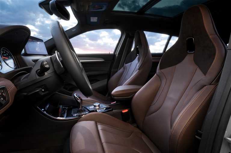 Bmw X2 M Mesh Edition 2021: immagini ufficiali