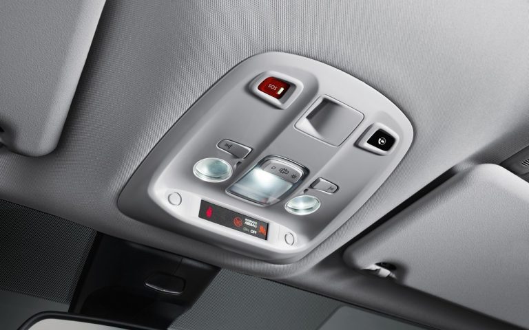 Opel Zafira e-Life: immagini ufficiali