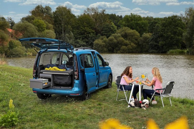 Volkswagen Caddy California 2020: immagini ufficiali