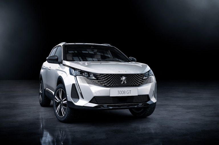 Peugeot 3008 2021: nuove immagini ufficiali