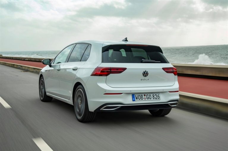 Volkswagen Golf TGI 2020: immagini ufficiali