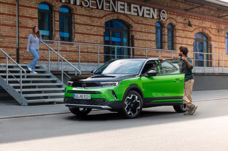 Opel Mokka 2021: immagini ufficiali