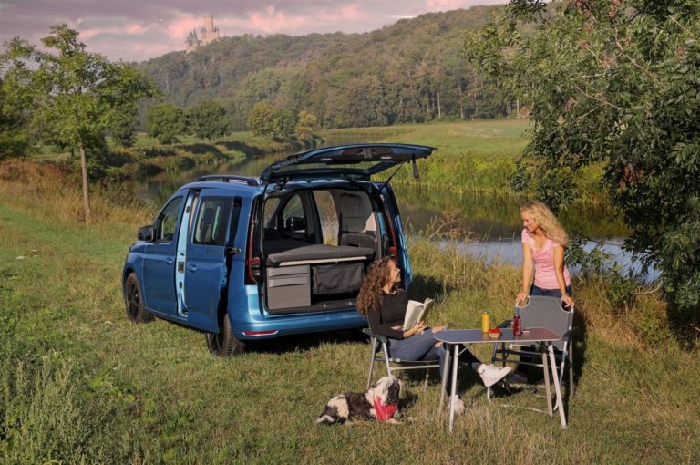 Volkswagen Caddy California 2020: immagini ufficiali