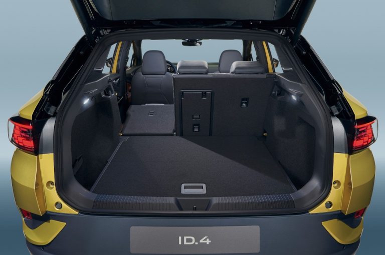 Volkswagen ID.4: immagini ufficiali