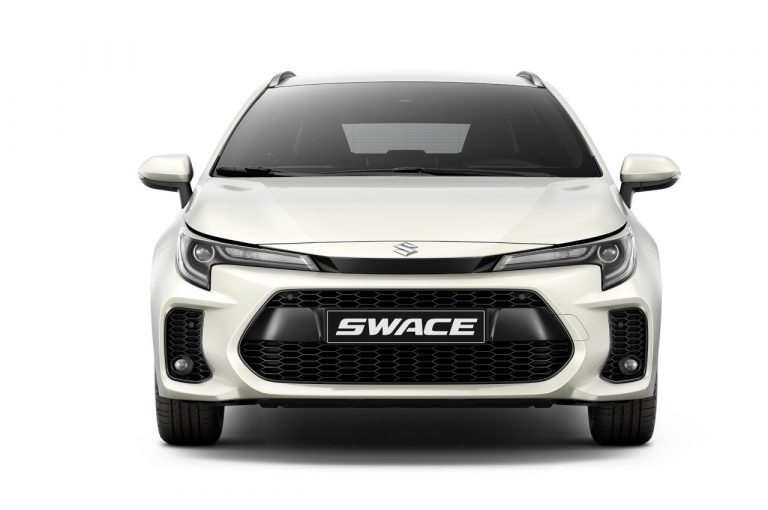 Suzuki Swace: immagini ufficiali