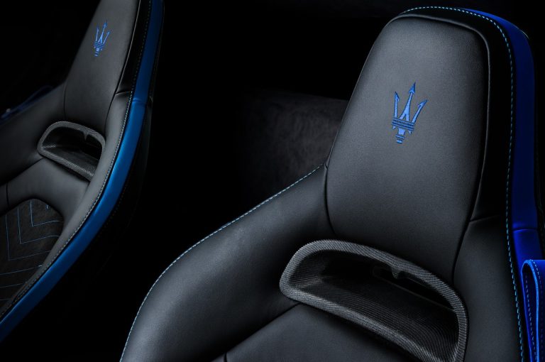Maserati MC20: immagini ufficiali