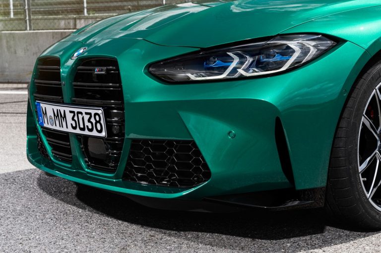 Bmw M3 berlina e Bmw M4 Coupé 2021: immagini ufficiali