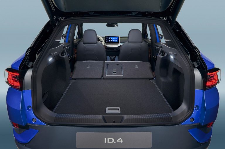 Volkswagen ID.4: immagini ufficiali