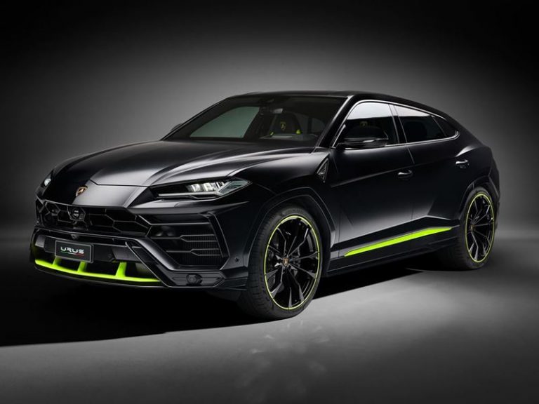 Lamborghini Urus Graphite Capsule