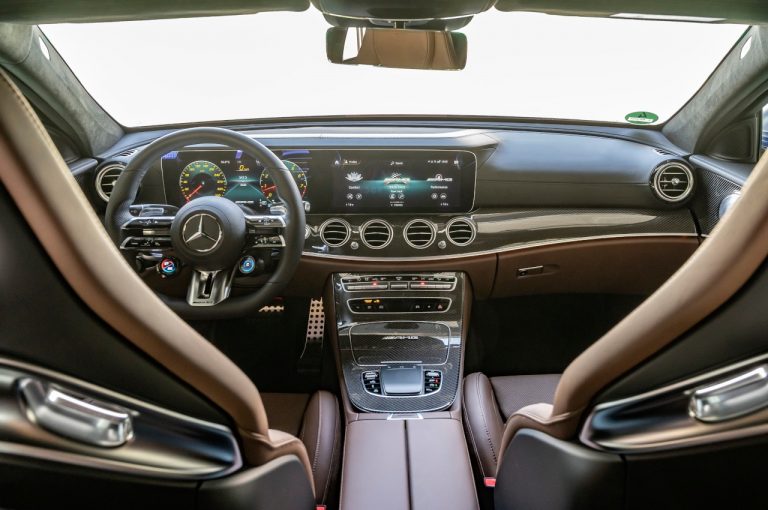 Mercedes-Amg E53 4Matic+ ed E63 4Matic+ 2021: immagini ufficiali