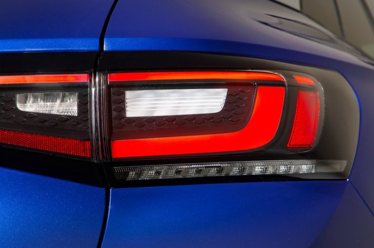 Volkswagen ID.4: immagini ufficiali