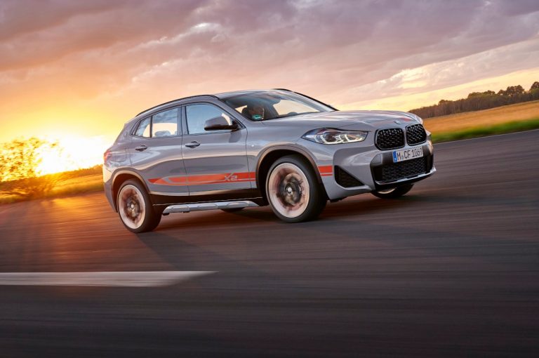 Bmw X2 M Mesh Edition 2021: immagini ufficiali