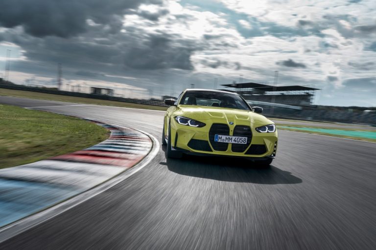 Bmw M3 berlina e Bmw M4 Coupé 2021: immagini ufficiali