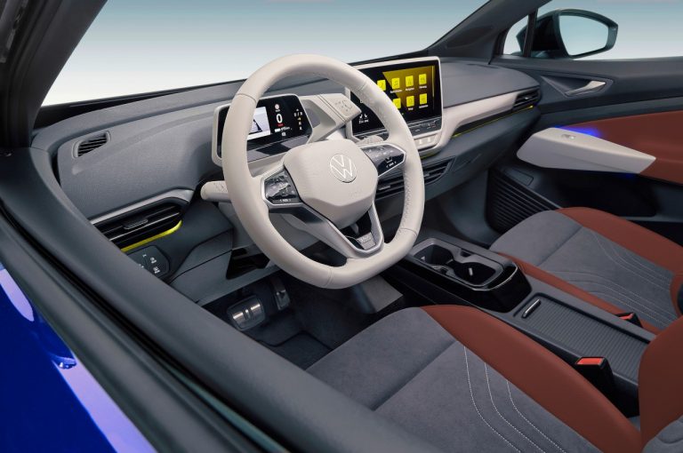 Volkswagen ID.4: immagini ufficiali