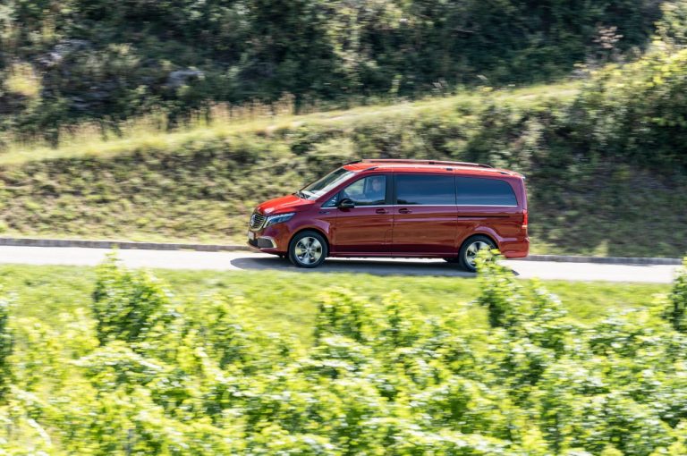 Mercedes EQV 2020: immagini ufficiali