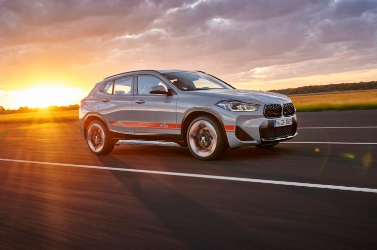 Bmw X2 M Mesh Edition 2021: immagini ufficiali
