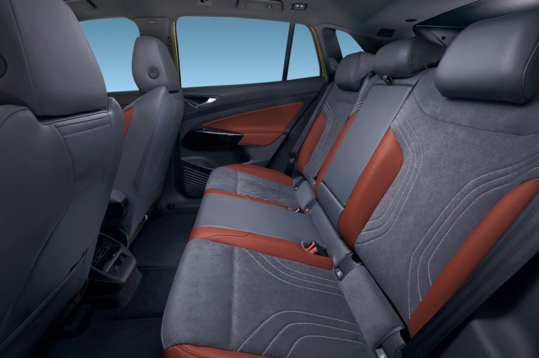 Volkswagen ID.4: immagini ufficiali