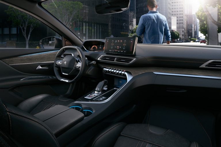 Peugeot 3008 2021: nuove immagini ufficiali