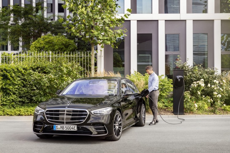 Mercedes-Benz Classe S 2021: immagini ufficiali