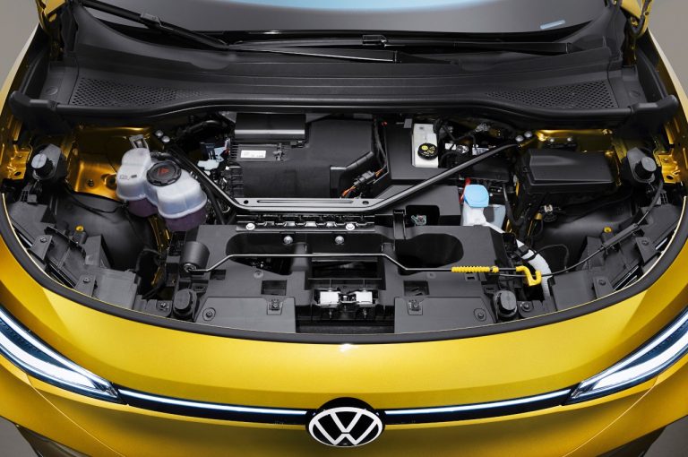 Volkswagen ID.4: immagini ufficiali