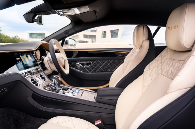 Bentley Continental GT Mulliner 2021: immagini ufficiali