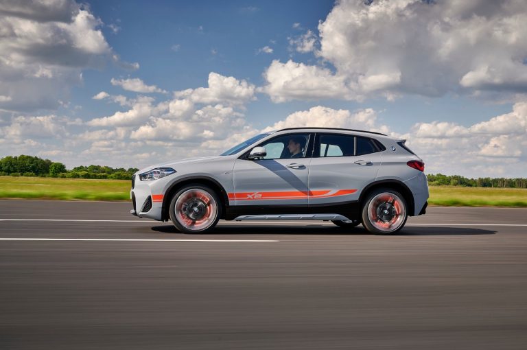 Bmw X2 M Mesh Edition 2021: immagini ufficiali