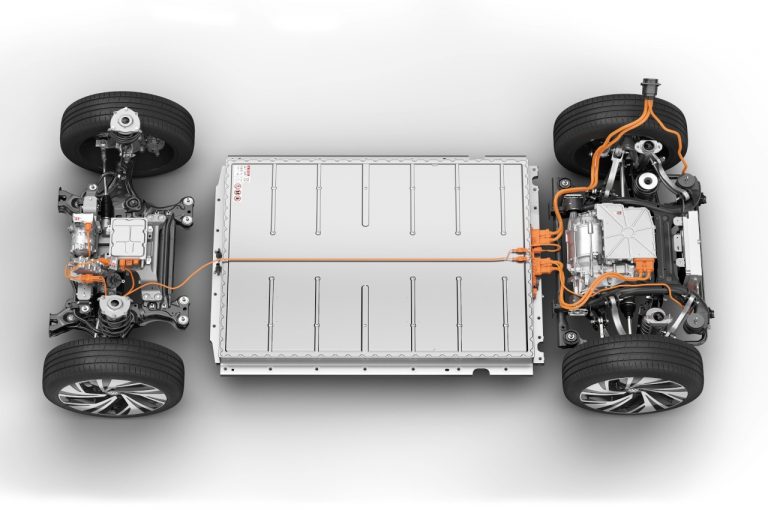 Volkswagen ID.4: immagini ufficiali