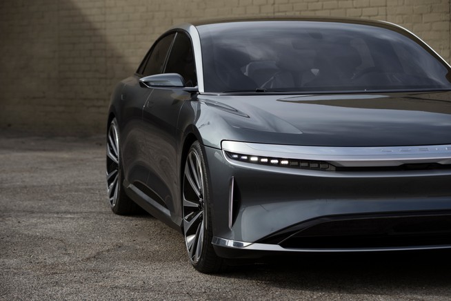 Nuova Lucid Air: immagini ufficiali