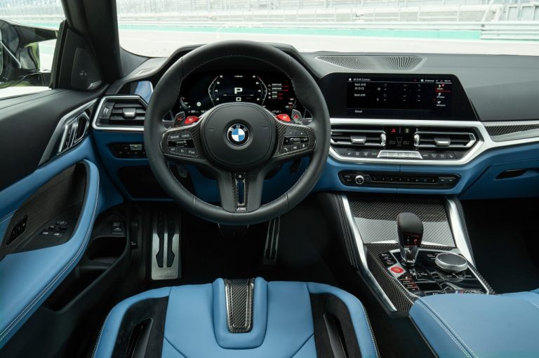 Bmw M3 berlina e Bmw M4 Coupé 2021: immagini ufficiali