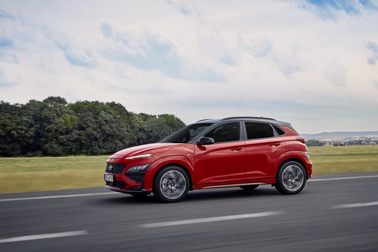 Hyundai Kona 2021: immagini ufficiali