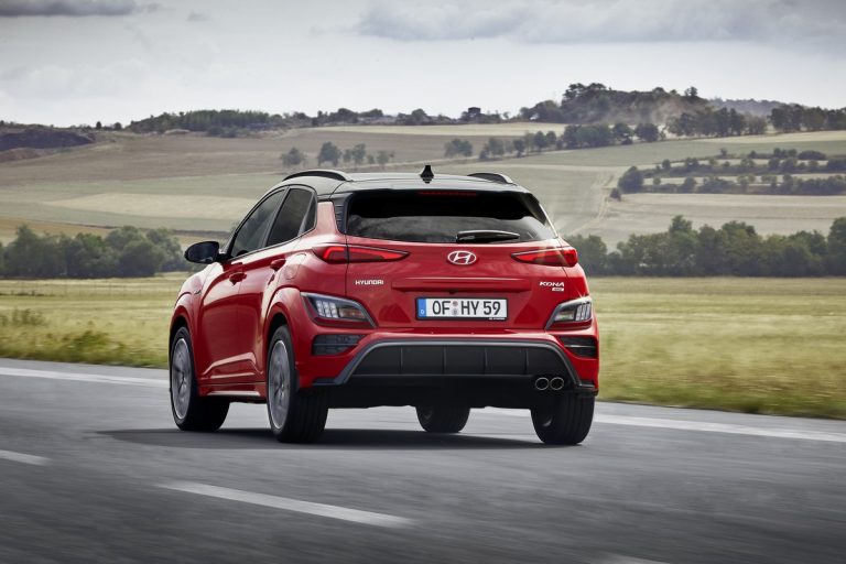Hyundai Kona 2021: immagini ufficiali
