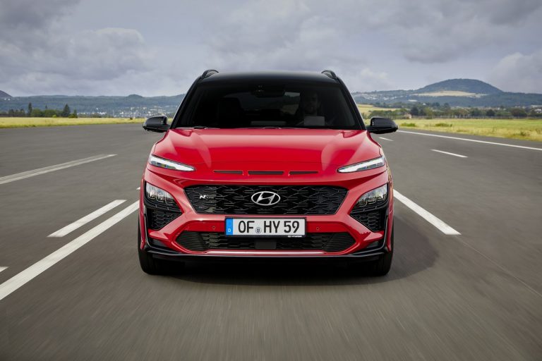 Hyundai Kona 2021: immagini ufficiali