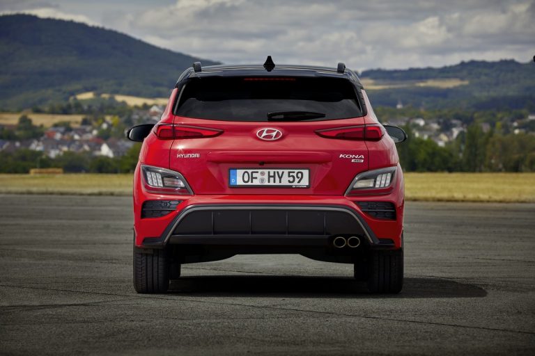 Hyundai Kona 2021: immagini ufficiali