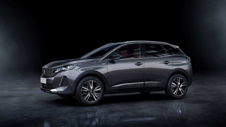 Peugeot 3008 restyling: immagini ufficiali
