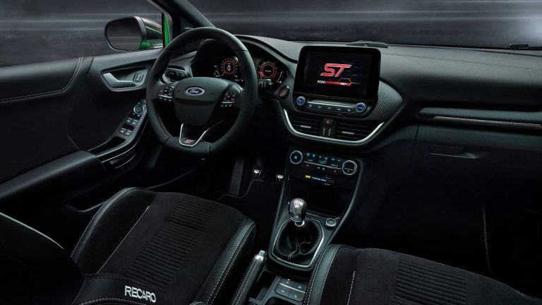 Nuova Ford Puma ST: immagini ufficiali