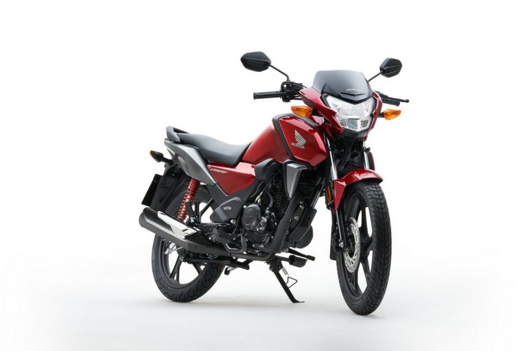 Honda CB125F 2021: immagini ufficiali