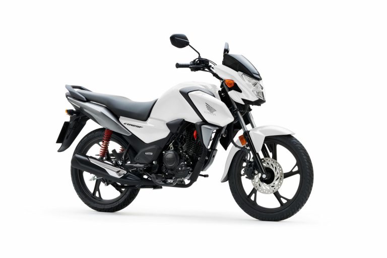 Honda CB125F 2021: immagini ufficiali