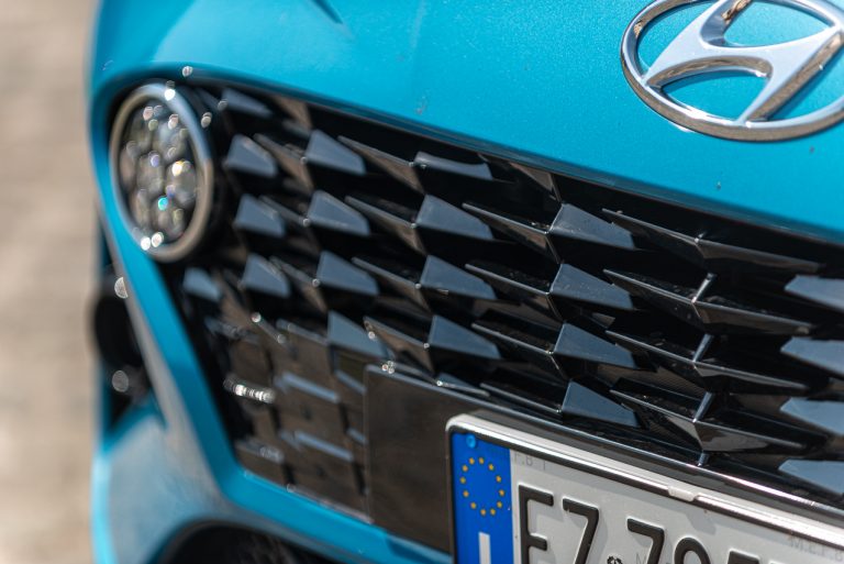 Hyundai i10 1.0 MT Prime: la prova su strada