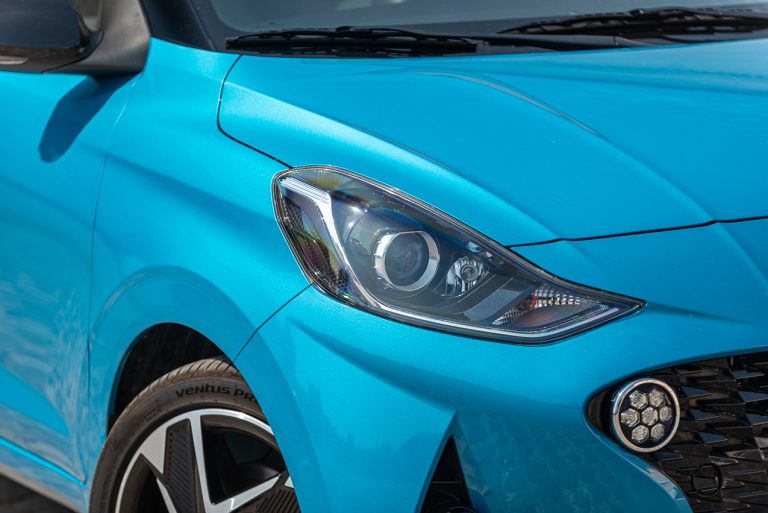 Hyundai i10 1.0 MT Prime: la prova su strada
