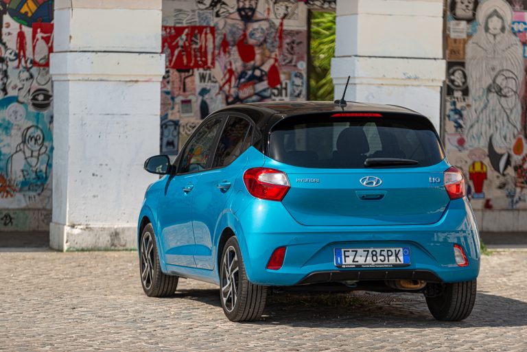 Hyundai i10 1.0 MT Prime: la prova su strada