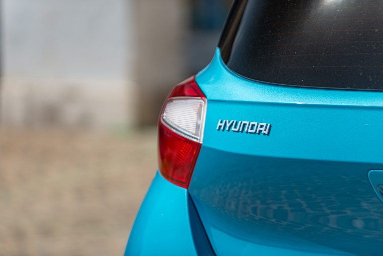 Hyundai i10 1.0 MT Prime: la prova su strada