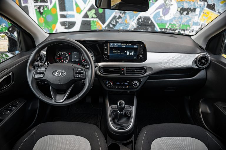 Hyundai i10 1.0 MT Prime: la prova su strada